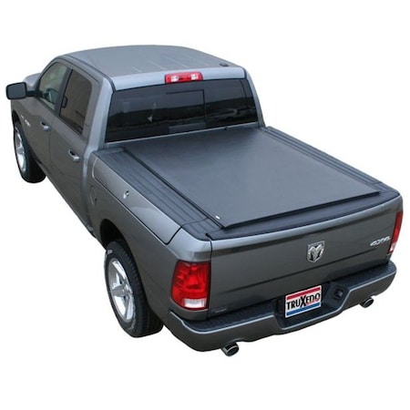 19-C RAM 1500 WITH RAMBOX 5FT 7IN BED LO PRO TONNEAU COVER